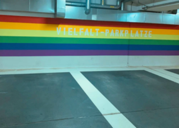 У НЕМАЧКОЈ НАПРАВЉЕНА ПОСЕБНА ПАРКИНГ МЕСТА ЗА ЛГБТ ПОПУЛАЦИЈУ И МИГРАНТЕ