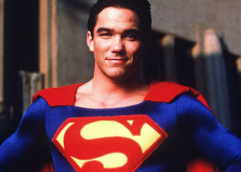 Dean Cain unhinges leftists, calls bisexual Superman “bandwagoning”