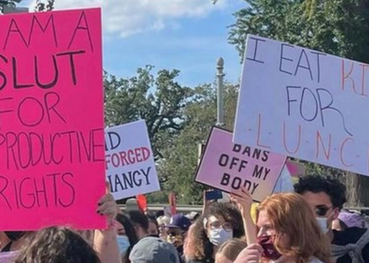 Women's March, Washington, D.C., 2 ottobre 2021 (immagini da Students for Life Instagram)