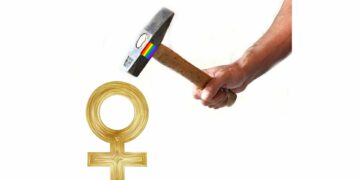 Unsportlichkeit im Frauensport: Biologischer Mann bricht Schwimmrekord