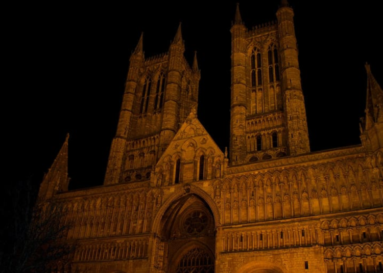 La necesaria labor de construir la alternativa cultural