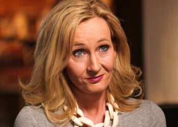 J.K. Rowling kritisiert die neue schottische Transgender-Polizeipolitik