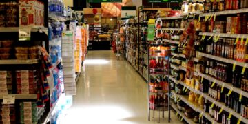 Au Canada, la tyrannie autour du Covid vise maintenant la liberté des familles à acheter de la nourriture