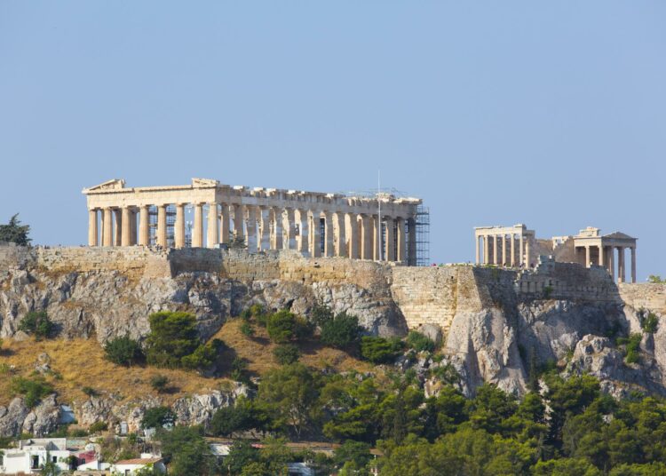 La pornographie homosexuelle à l’Acropole suscite un tollé en Grèce