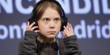 Imagínate que eres una gallina en una granja tradicional