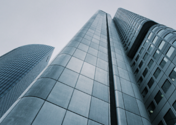 КОРПОРАТИВНА „ОСВЕШЋЕНОСТ“ ОДБИЈА АМЕРИЧКЕ ГЛАСАЧЕ