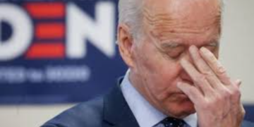 Hace un año Biden perseguía a quien insultara a cualquier periodista, pero ya no se acuerda