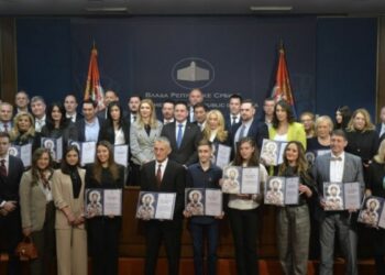 KО СУ ОВОГОДИШЊИ ДОБИТНИЦИ СВЕТОСАВСКИХ НАГРАДА