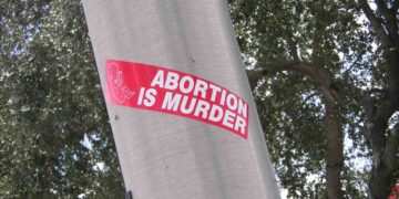 Налепница за абортус