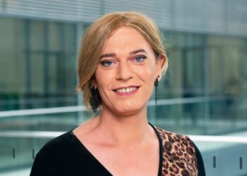 Deutscher Queer-Beauftragter: „Transgeschlechtliche Frauen sind Frauen. Alles andere ist transfeindlich.“