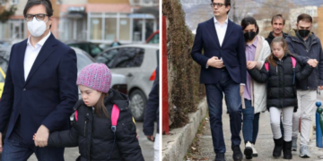 ПРЕДСЕДНИК МАКЕДОНИЈЕ ОДВЕО У ШКОЛУ ДЕВОЈЧИЦУ С ДАУНОВИМ СИНДРОМОМ КОЈУ СУ КИЊИЛИ ЂАЦИ