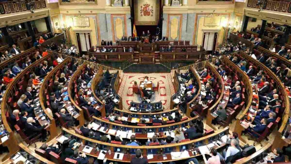 Испанский парламент