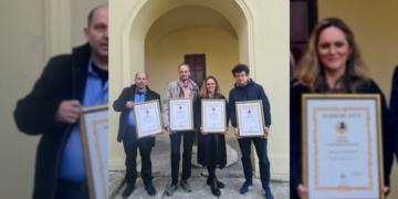 УРУЧЕНА ПЕСНИЧКА НАГРАДА “ПЕЧАТ ВАРОШИ СРЕМСКОКАРЛОВАЧКЕ”