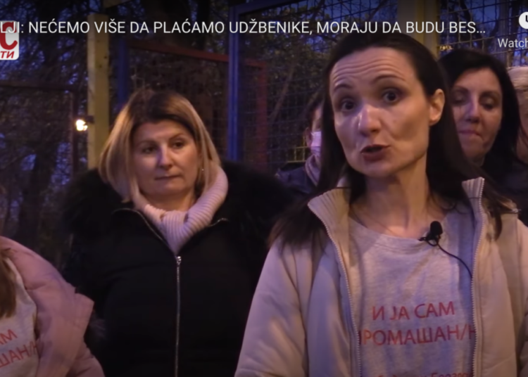 РОДИТЕЉИ ДЕЦЕ ИЗ ОШ  „ОСЛОБОДИОЦИ БЕОГРАДА” ИЗБОРИЛИ СЕ ЗА БЕСПЛАТНЕ УЏБЕНИКЕ