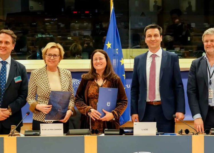 Presentazione policy group Vita e famiglia dei Conservatori e Riformisti Europei