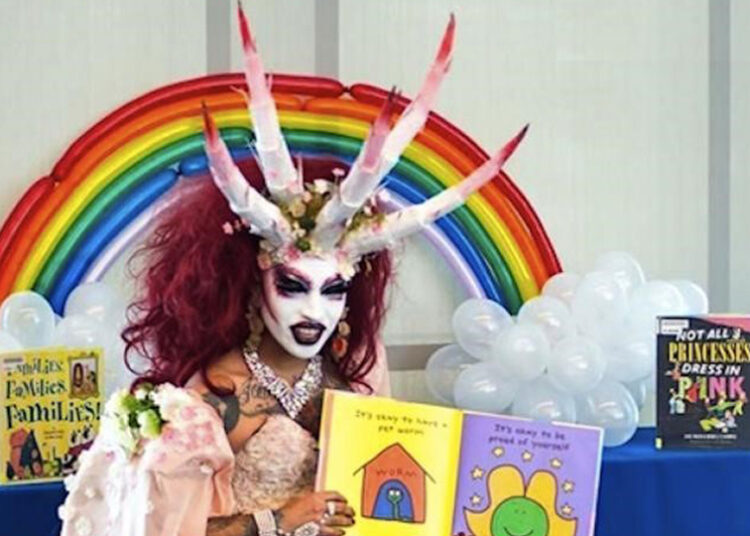 Dénoncer l’objectif du mouvement LGBT radical de former nos enfants.
