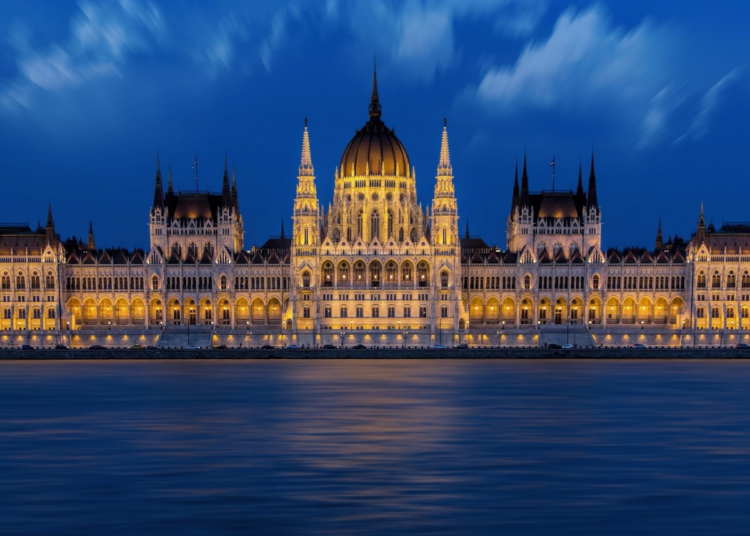 Большинство жителей Венгрии против ЛГБТ-пропаганды