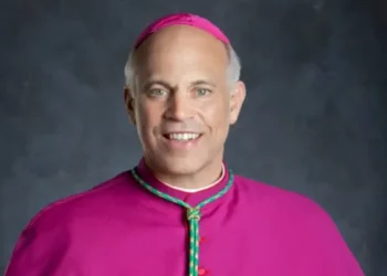 L’Arcivescovo Cordileone impedisce alla Presidente della Camera Nancy Pelosi di fare la comunione