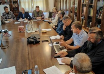 КОНФЕРЕНЦИЈА О НАТАЛИТЕТУ: СВЕ ВИШЕ ДЕЦЕ У СРПСКИМ ПОРОДИЦАМА НА КИМ