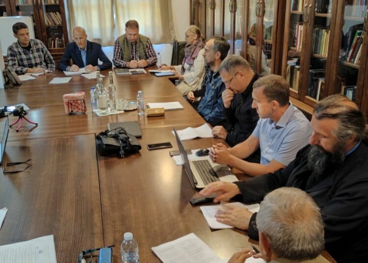 КОНФЕРЕНЦИЈА О НАТАЛИТЕТУ: СВЕ ВИШЕ ДЕЦЕ У СРПСКИМ ПОРОДИЦАМА НА КИМ