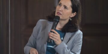 Polen bietet Flüchtlingshilfe an – EU fordert Abtreibungslegalisierung