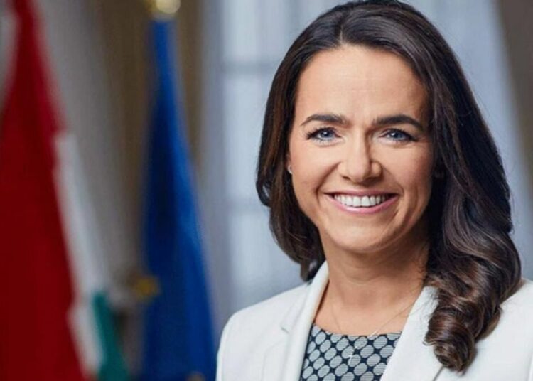 Творить историю и освещать путь: новый президент Венгрии и её видение будущего