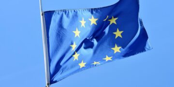 bandiera UE al contrario