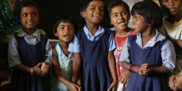Bambine in India