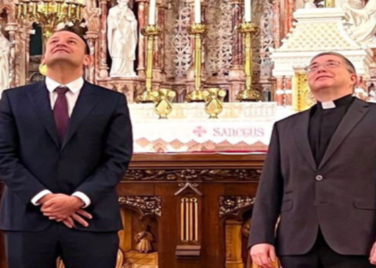 Un seminario irlandés acoge a un ex primer ministro pro-abortista y activamente gay