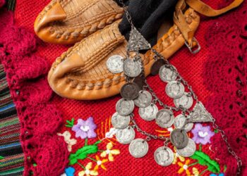 СВЕТИЊА СРПСКЕ ЖЕНЕ ИЛИ КАКВЕ СУ БИЛЕ НАШЕ ПРАМАЈКЕ