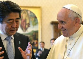 Abe Shinzo and Pope Francis on June 6, 2014