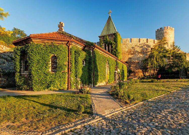 ДА ХРИСТУ И НЕБЕСКОЈ СРБИЈИ, НЕ „НАТО ПРАЈДУ“ И КУЛТУРИ СМРТИ