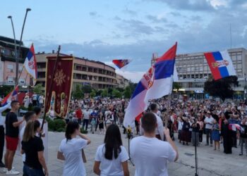 И ЧАЧАНИ РЕКЛИ „НЕ“ ПАРАДИ ХОМОСЕКСУАЛАЦА