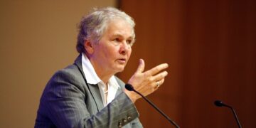 Нобелевский лауреат объясняет: трансгендерная идеология — это «ненаучное принятие желаемого за действительное»