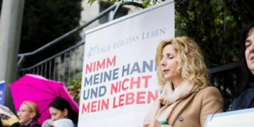 Urteil: Gebet vor Abtreibungsorganisationen darf nicht verboten werden