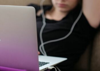 Parents sound the alarm about transgender propaganda among Russian children