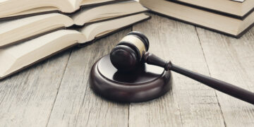 Калининградских врачей признали виновными в убийстве новорожденного