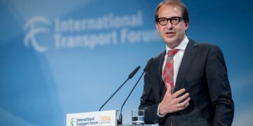 CSU-Chef Dobrindt wirft Kirche Passivität beim Lebensschutz vor