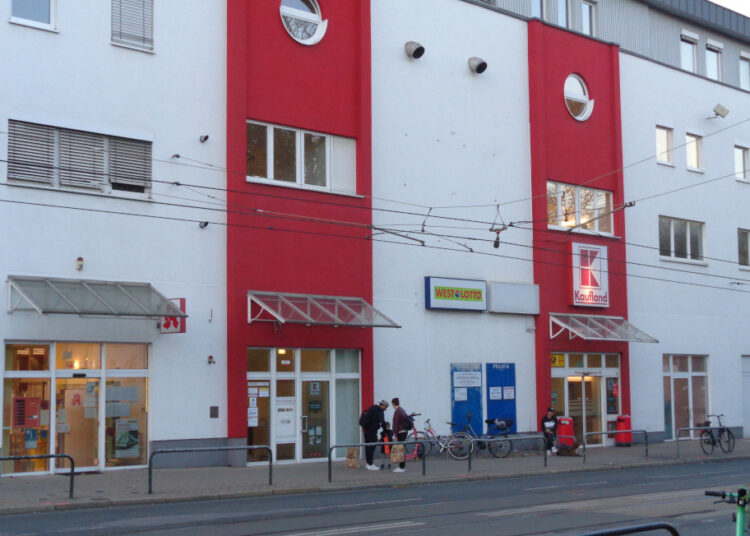 La Pax-Bank perçoit-elle des revenus locatifs d’une « clinique » d’avortement ?