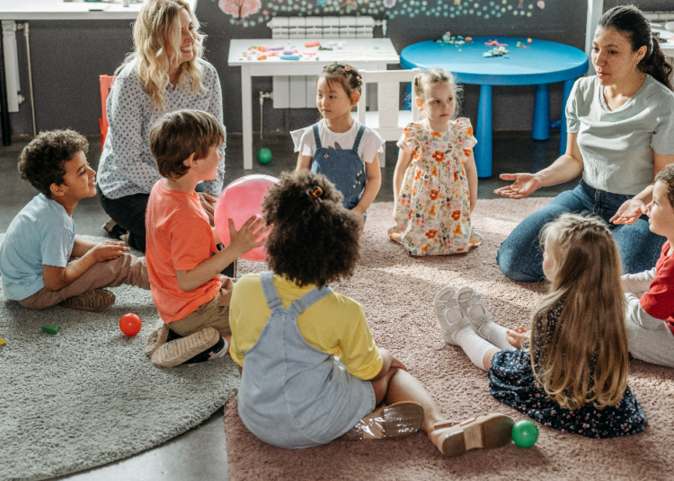 Spanien: 40.000 Unterschriften gegen Plan zur Sexualerziehung in der 3-Jährigen Selbstbefriedigung beigebracht wird