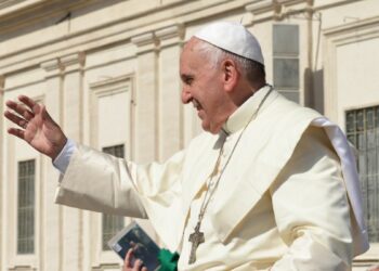 Papst Franziskus kritisiert lebensfeindliche „Wegwerfkultur“