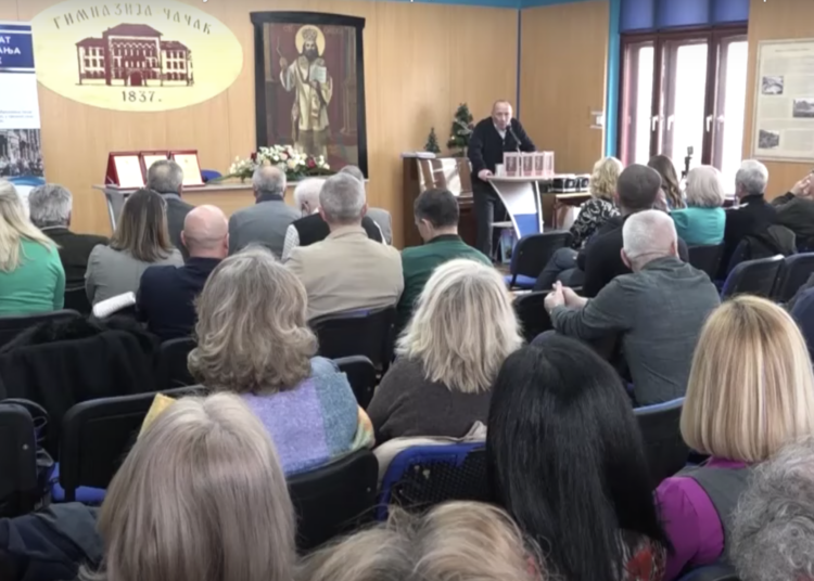 МИНИСТАР ПРОСВЕТЕ ИЗАБРАО: УМЕСТО НА СКУП О ШКОЛСТВУ, ДОШАО НА КОНЦЕРТ ФОЛК ЗВЕЗДE