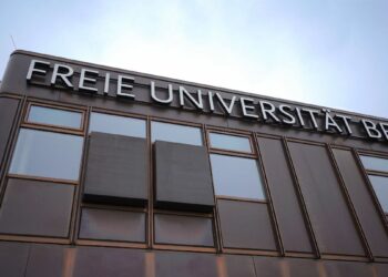 Gendersprache an der FU Berlin: Studentenparlament zwingt Studenten zum Gendern