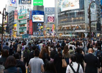 Kultur des Todes: Ökonom schlägt japanischen Senioren Massenselbstmord vor