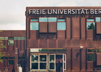 Universität