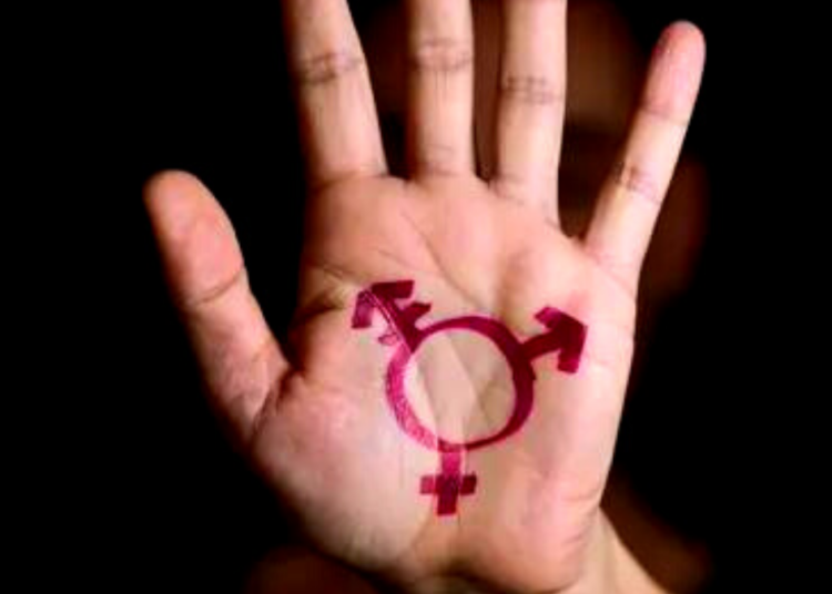 Il Senato del Kansas approva una legge che cambia la cultura e che definisce cosa sia una donna