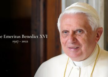 Benedict XVI: Support the natural family before demographic winter comes to the West