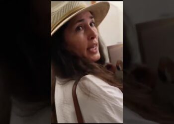 МАЈКА ХРАБРОСТ: ОЧИТАЛА БУКВИЦУ УПРАВИ ЈАВНЕ БИБЛИОТЕКЕ НА ХАВАЈИМА