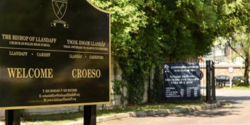 Otro profesor despedido por sus opiniones sobre género y matrimonio