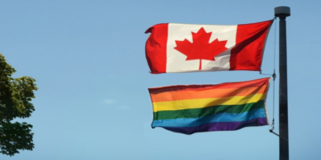 Канадские родители призвали к бойкоту школ в день проведения мероприятий «месяца гордости»